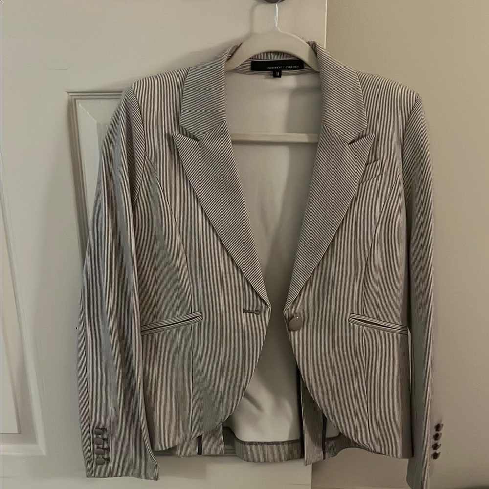 Women's Gray Blazer